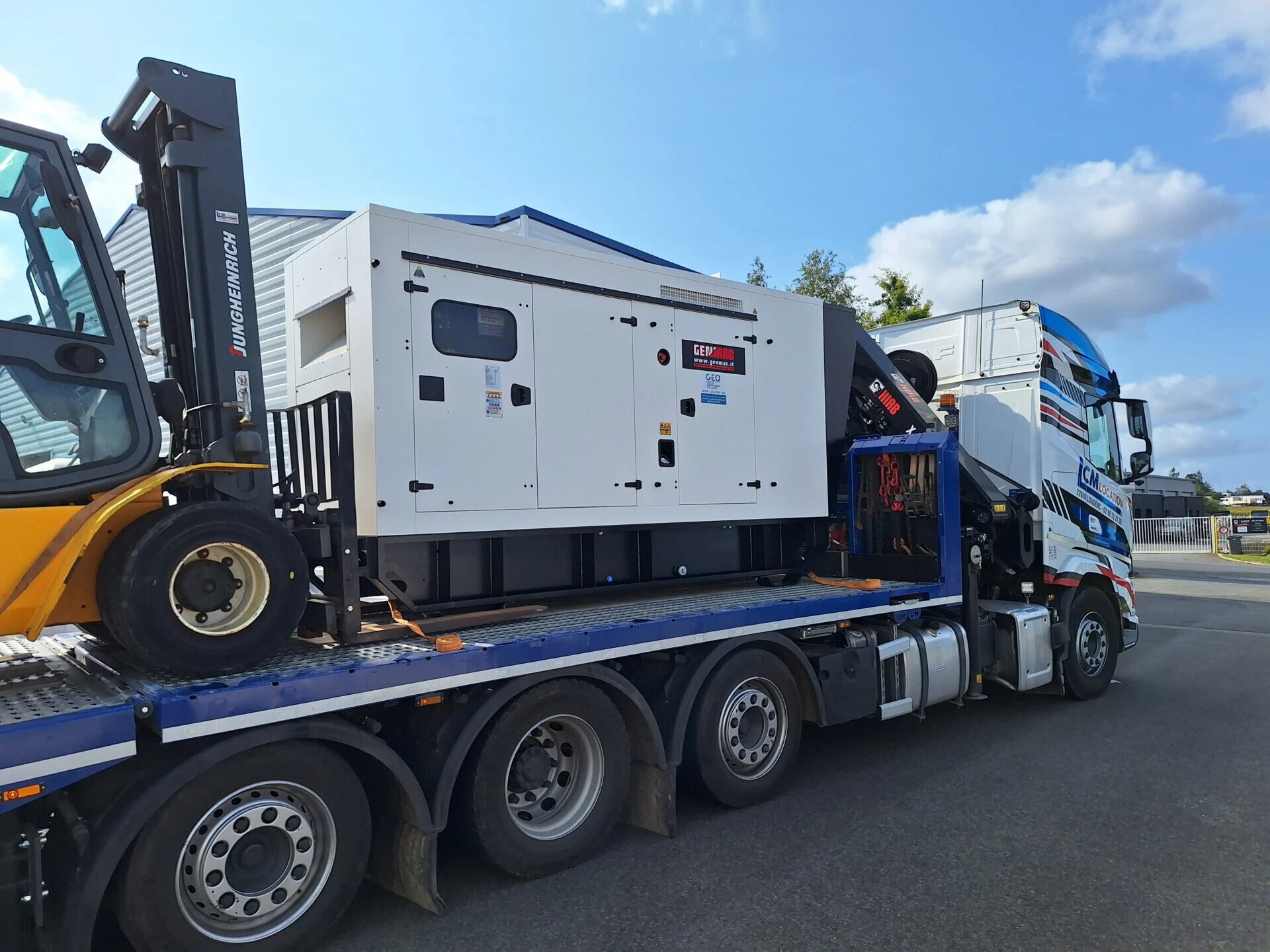 LIVRAISON GROUPE AVEC NOTRE PARTENAIRE LCM